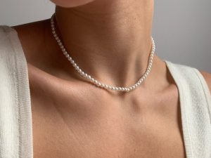Girly Pearly Necklace