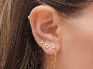 Star Girl Ear Cuff